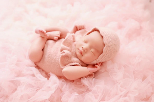 定边宝宝几个月可以抬头 定边宝宝几个月可以抬头